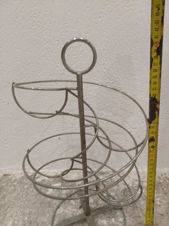 Dispensador vintage de naranjas o frutas