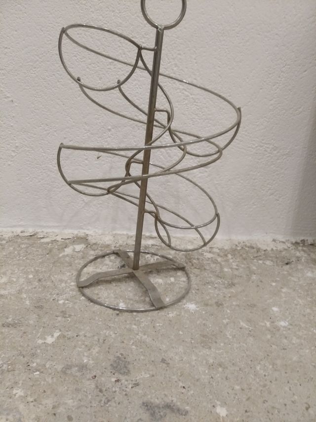 Dispensador vintage de naranjas o frutas