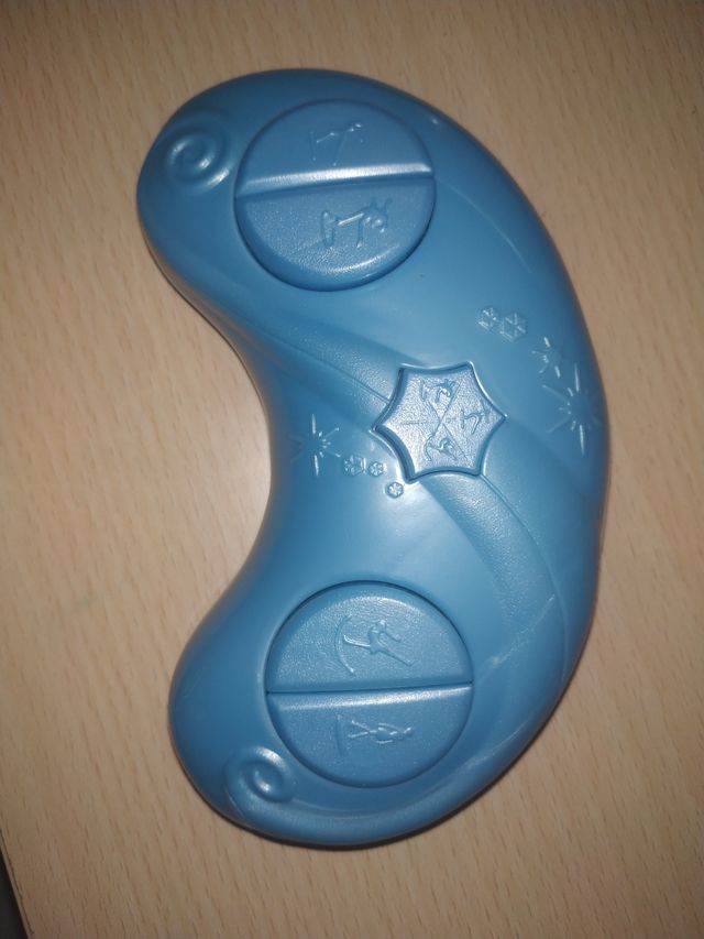 BARBIE PATINADORA TELEDIRIGIDA