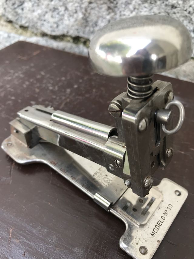 Grapadora Vintage