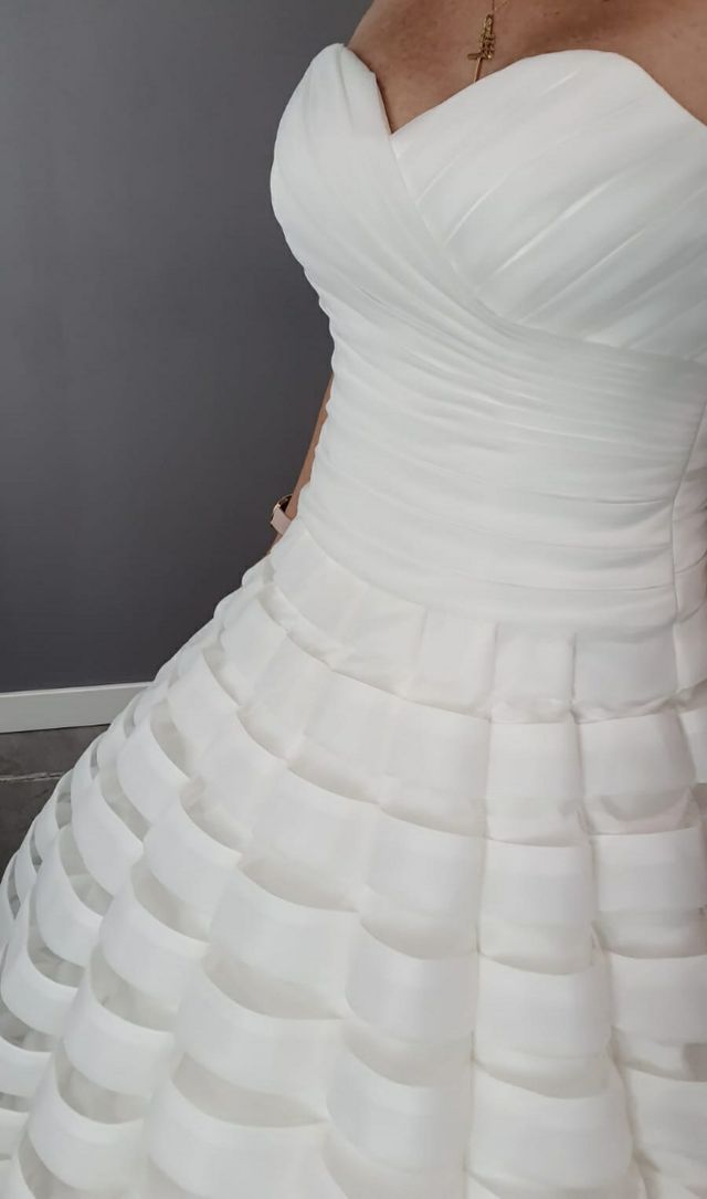 vestido de novia de Ada novia