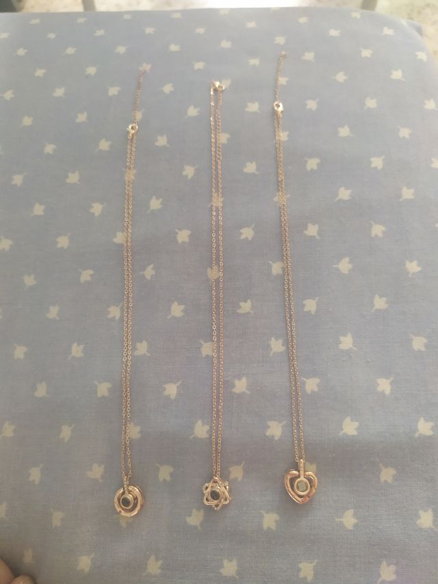 Lote 3 colgantes de 100 idiomas