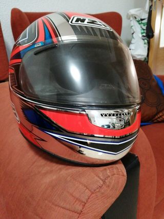 Cascos de moto 10 euros cada uno de segunda mano por 10 € en Cascos de moto 10 euros cada uno de segunda mano por 10 € en