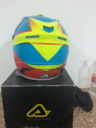 Casco MOTO de segunda mano por 40 € en Puente Genil en WALLAPOP Casco MOTO de segunda mano por 40 € en Puente Genil en WALLAPOP