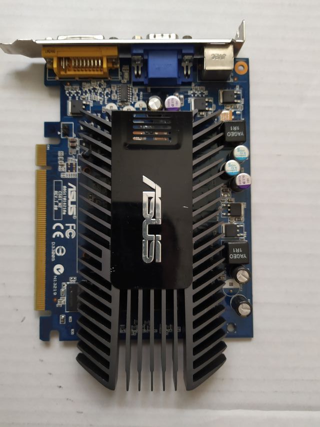 TARJETA GRAFICA ASUS EN8400GS SILENT/HTP/512M