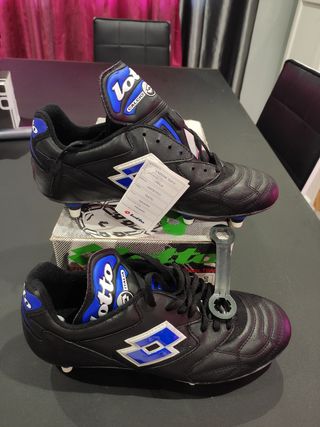 Botas de fútbol de segunda mano en O Porriño en WALLAPOP