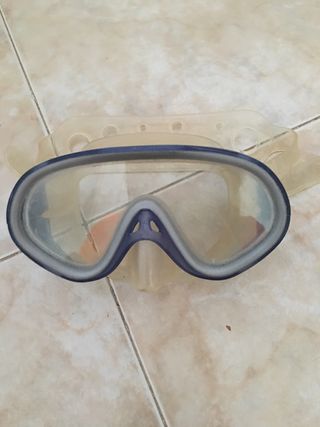 Gafas buceo natación snorkel tribord decathlon de segunda mano por 5 EUR en  Castellbisbal en WALLAPOP