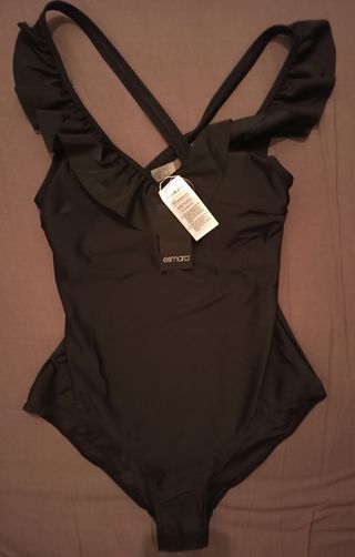 Bañador mujer talla 42 Lidl de segunda mano por 8 EUR en Cornellà de  Llobregat en WALLAPOP
