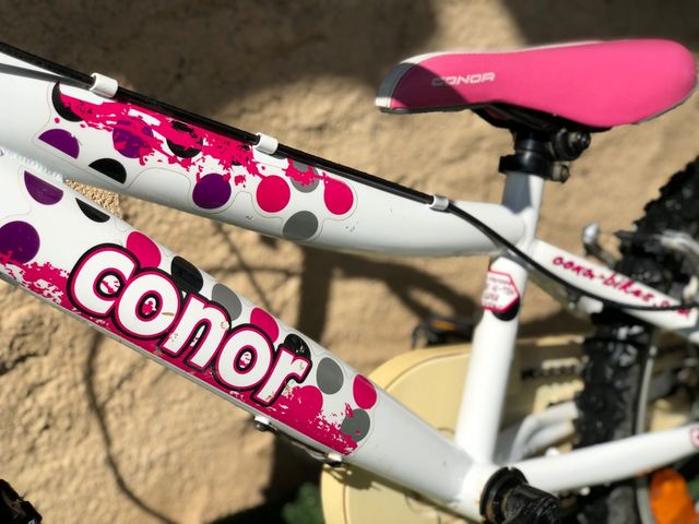 Bicicleta Conor Rock 180 y Casco Specialized