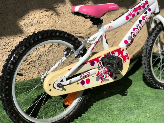 Bicicleta Conor Rock 180 y Casco Specialized