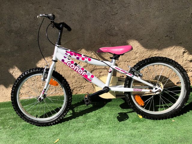 Bicicleta Conor Rock 180 y Casco Specialized