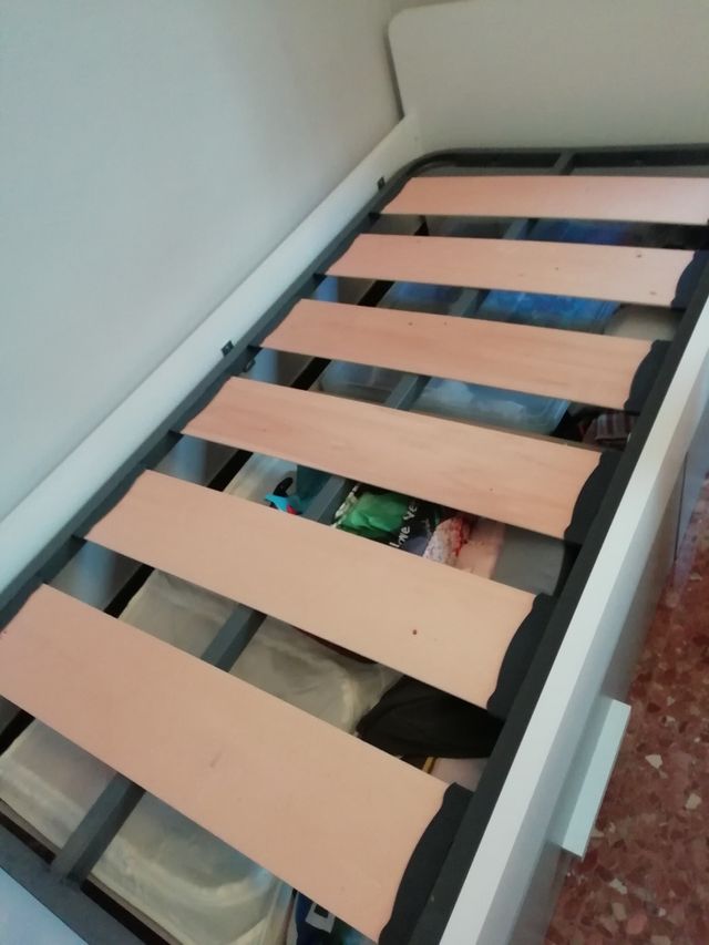 Cama 90 x 190 (estructura, sin cajones ni somier)