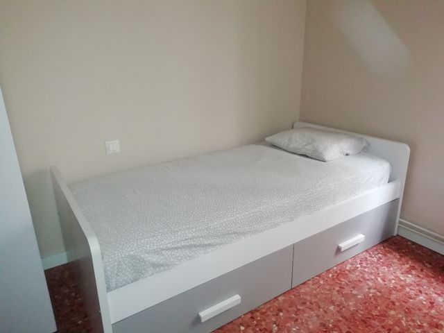 Cama 90 x 190 (estructura, sin cajones ni somier)