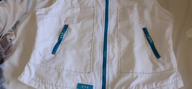 CHALECO BLANCO NUEVO!