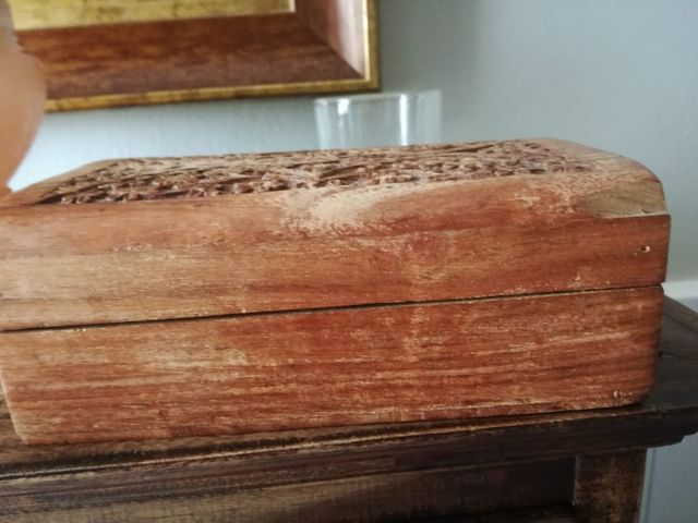 JOYERO DE MADERA TALLADO