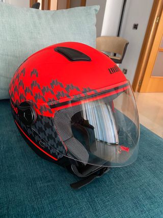 Casco talla S de segunda mano en Castelldefels en WALLAPOP Casco talla S de segunda mano en Castelldefels en WALLAPOP