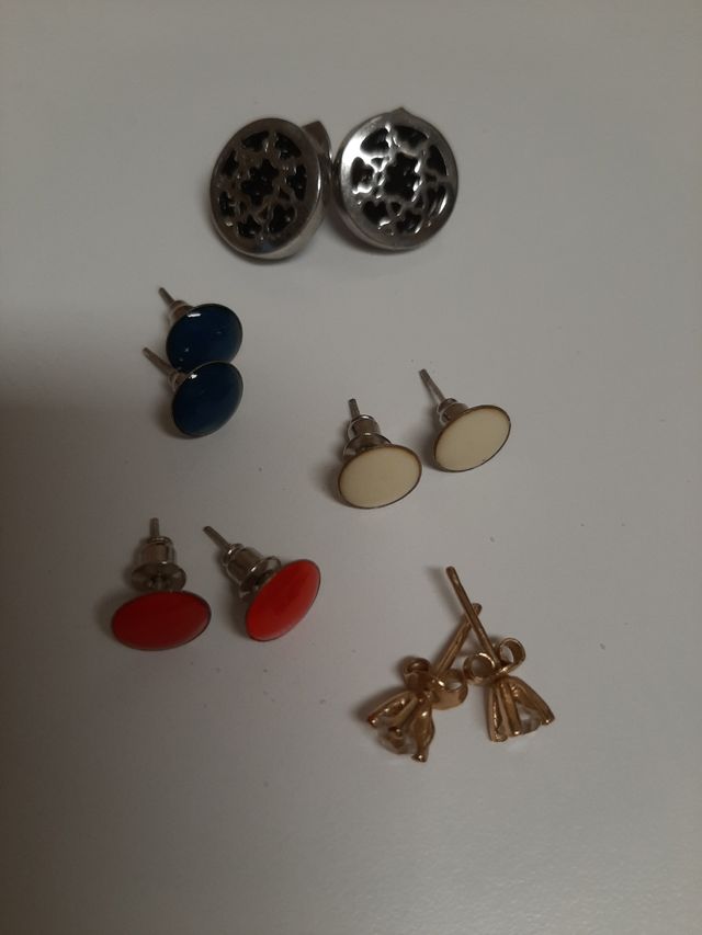 lote 5 pares pendientes