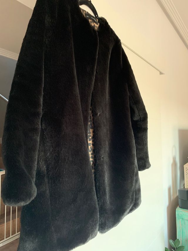 Abrigo Pelos súper suave .