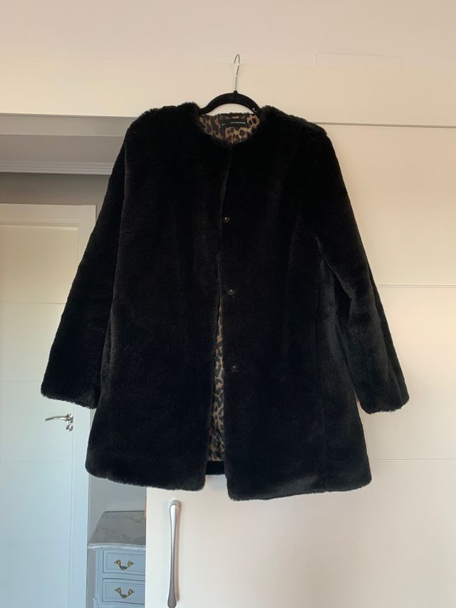 Abrigo Pelos súper suave .