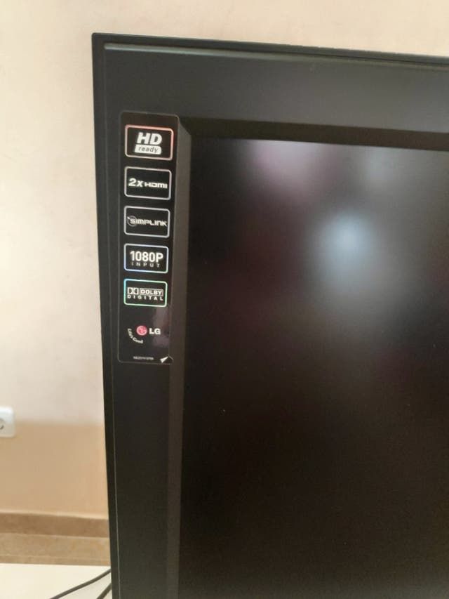 televisión LG 32 Pulgadas, SEMINUEVA