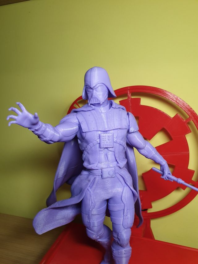 Star Wars Darth Vader 30cm con base impreso en 3D