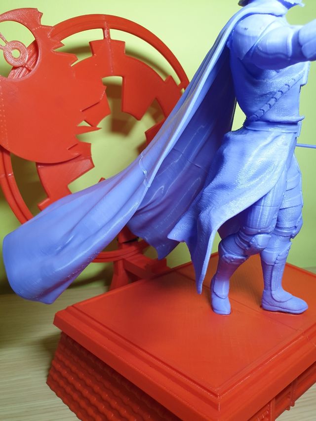 Star Wars Darth Vader 30cm con base impreso en 3D