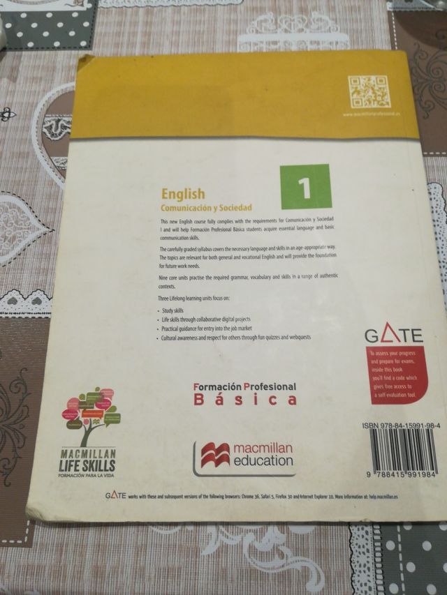 English Comunicación y Sociedad