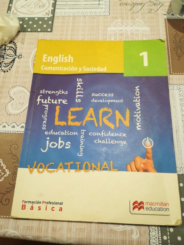 English Comunicación y Sociedad