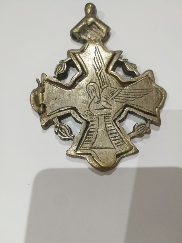 Medalla Cruz antigua