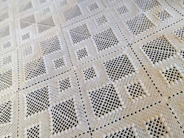 Colcha ganchillo hecha a mano fleco doble