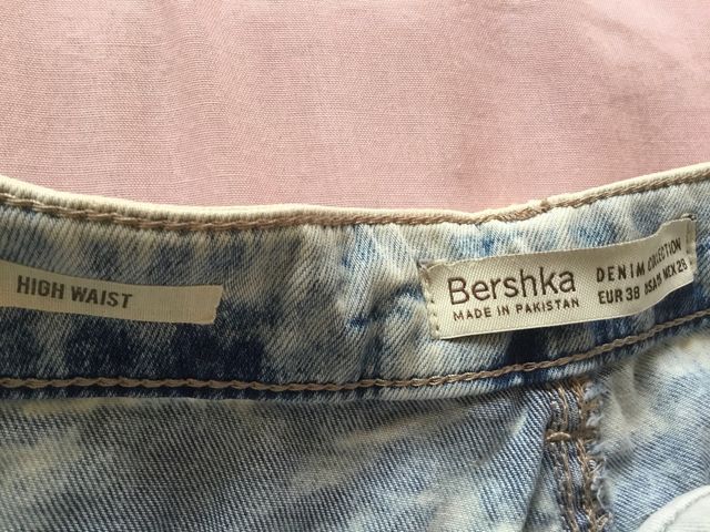 Shorts Bershka talla 38 nuevos