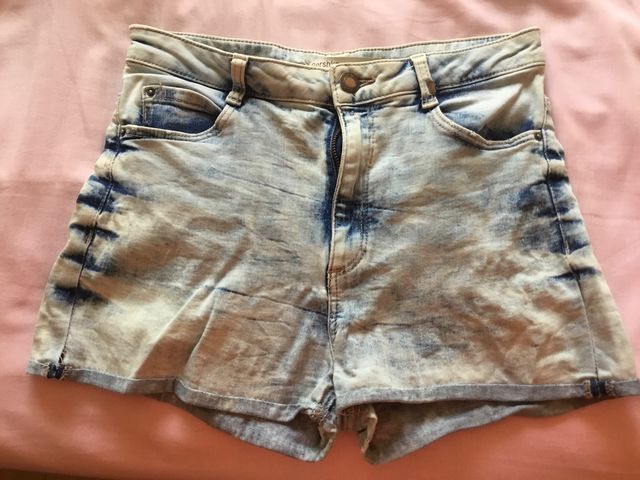 Shorts Bershka talla 38 nuevos