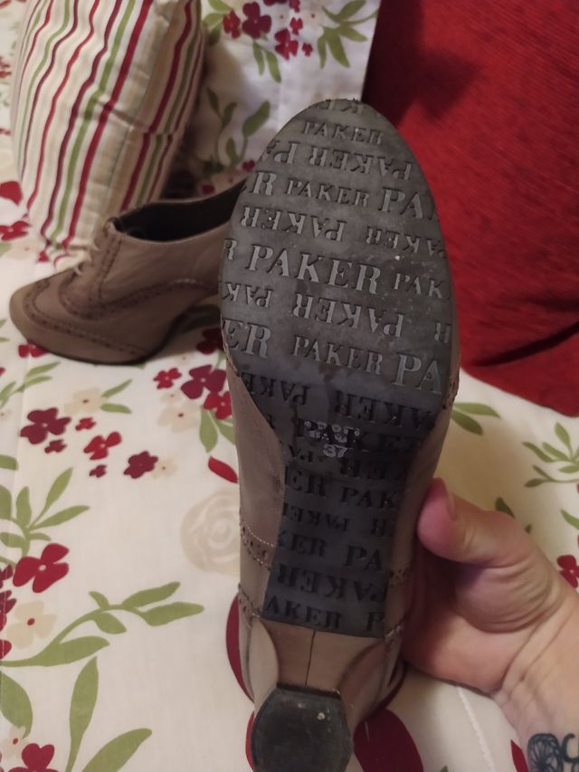 zapato piel N°37 nuevo a estrenar Paker