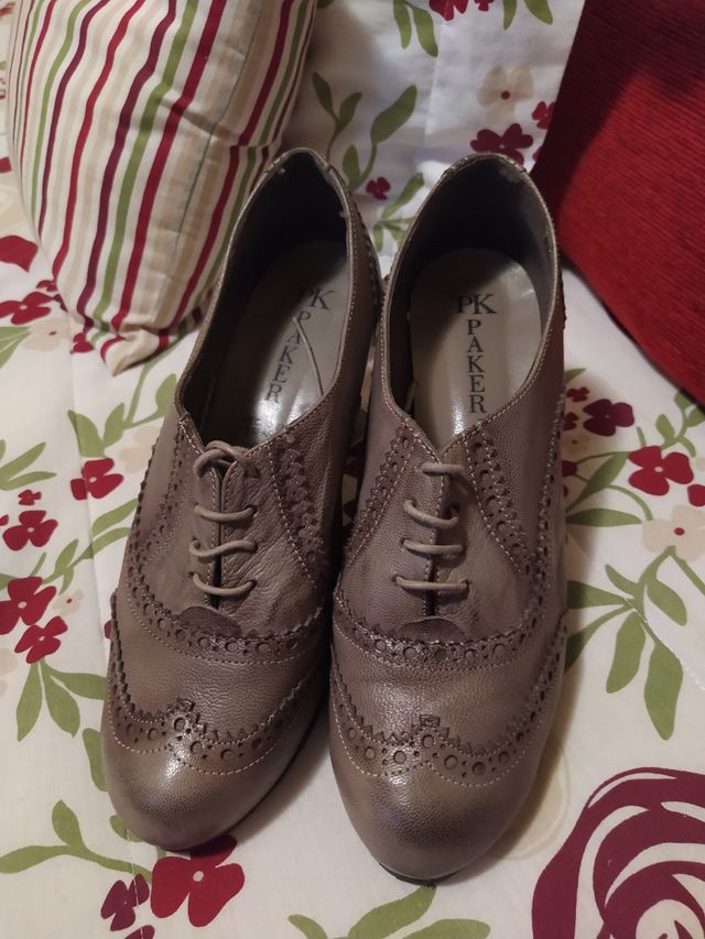 zapato piel N°37 nuevo a estrenar Paker