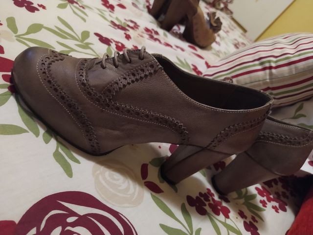 zapato piel N°37 nuevo a estrenar Paker