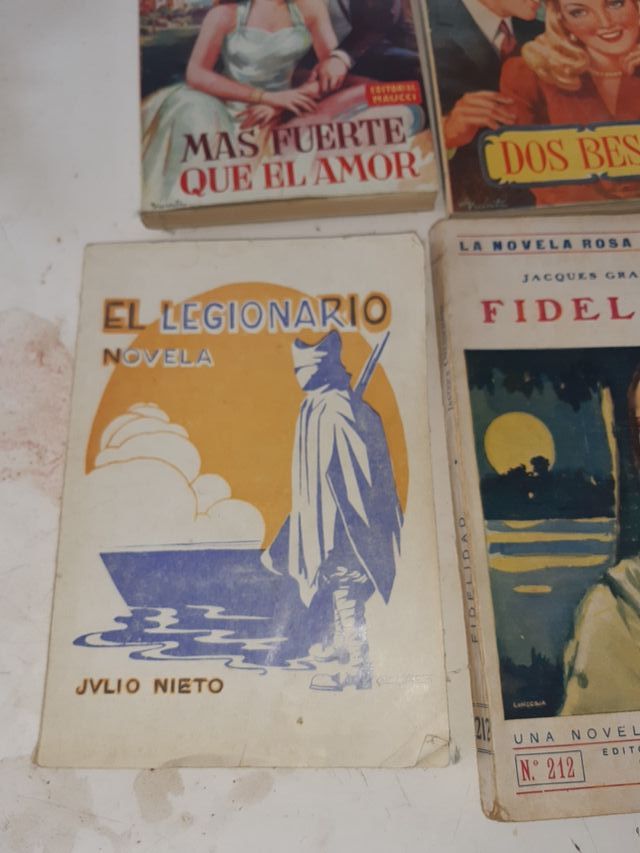 libros antiguos Carlota Braeme / Berta Ruck/