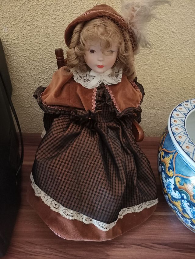 Muñeca porcelana antigua grande