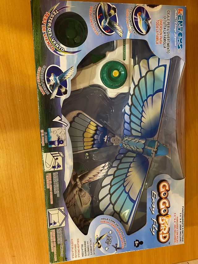 Pájaro radio controlado