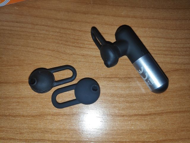 Auricular Manos Libres Multipunto Metalizado