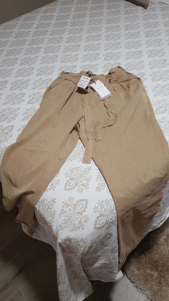 Pantalón  Stradivsrius