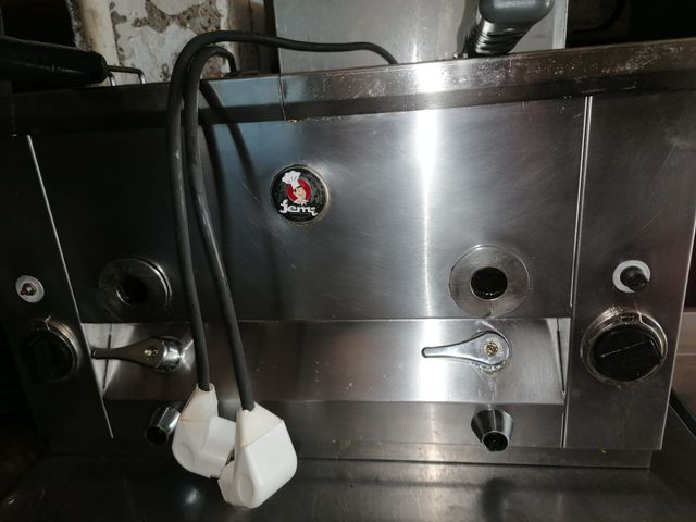 Freidora eléctrica monofasica