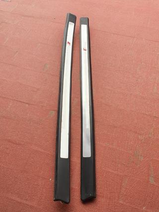 estriberas audi a3 8P SLINE ORIGINALES ALGO TOCADA