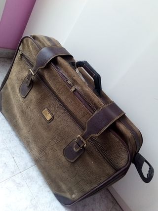 Maleta valisa vintage antigua de segunda mano por 80 EUR en Agramunt en  WALLAPOP