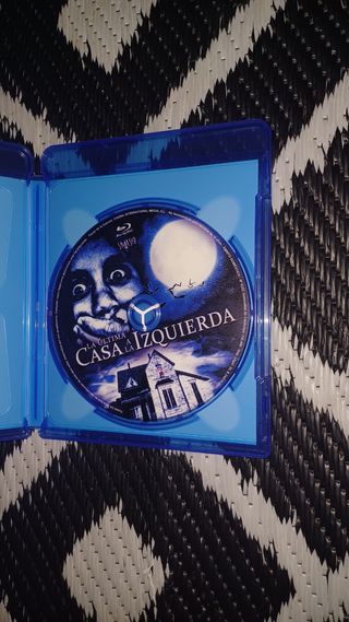 la última casa a la izquierda blu ray descatalogad