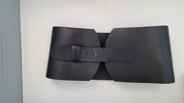 cinturon ancho negro