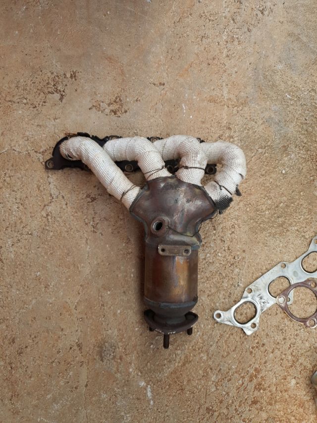 COLECTOR ESCAPE SEAT IBIZA MOTOR BXW