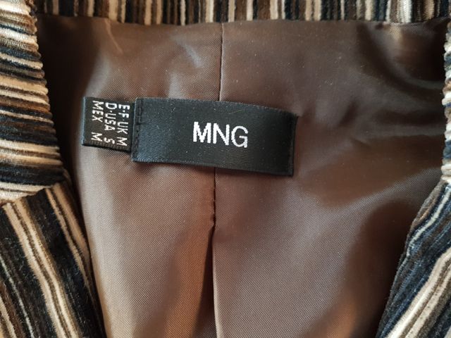 Chaqueta de pana de Mango