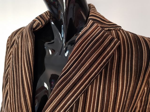 Chaqueta de pana de Mango