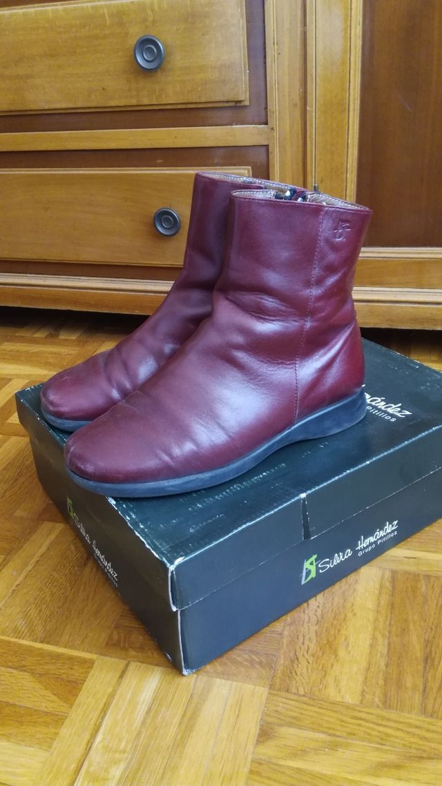 Botines Pitillos granates t38