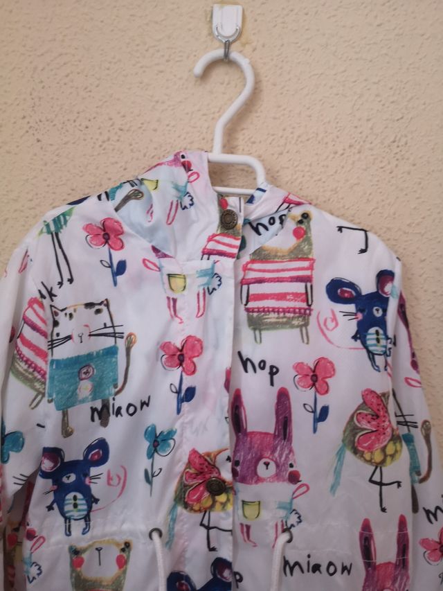 Cazadora niña talla 3-4 años.